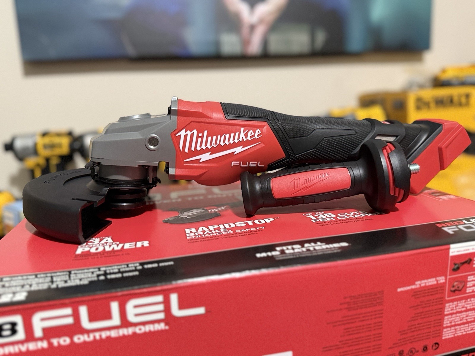 Milwaukee 18V 6in Grinder w/ Paddle Switch (Tool Only) – 3670-20