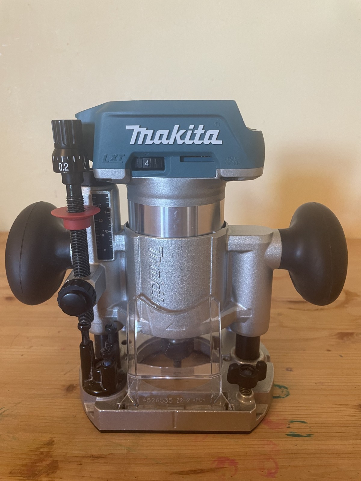 Makita 18V Cordless Brushless Router Kit w/ 5.0Ah (aftermarket) Battery – XTR01