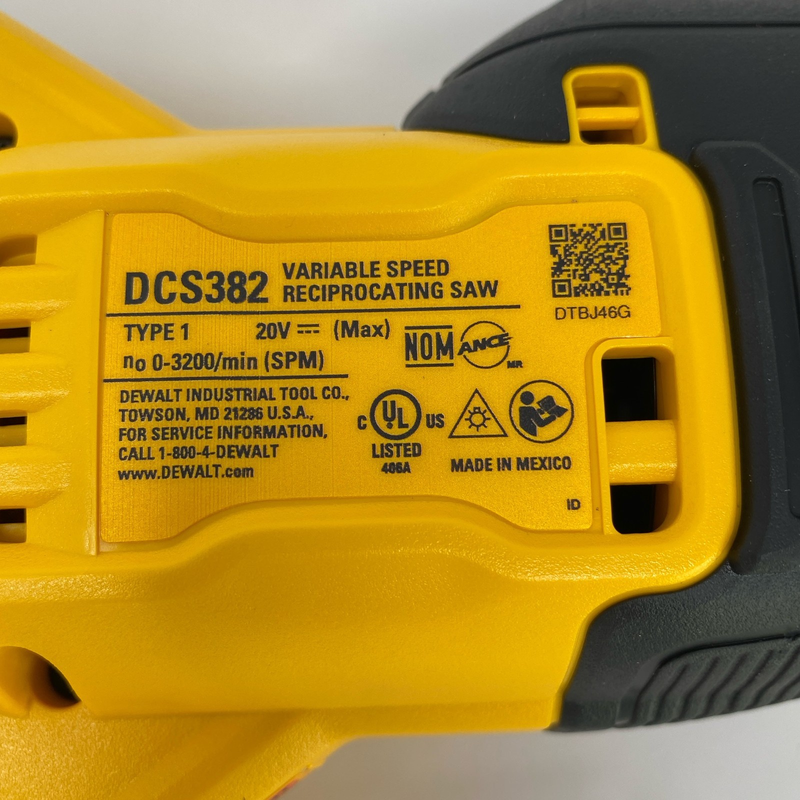 DEWALT 20V MAX XR Brushless Reciprocating Saw DCS382B Yellow/Black