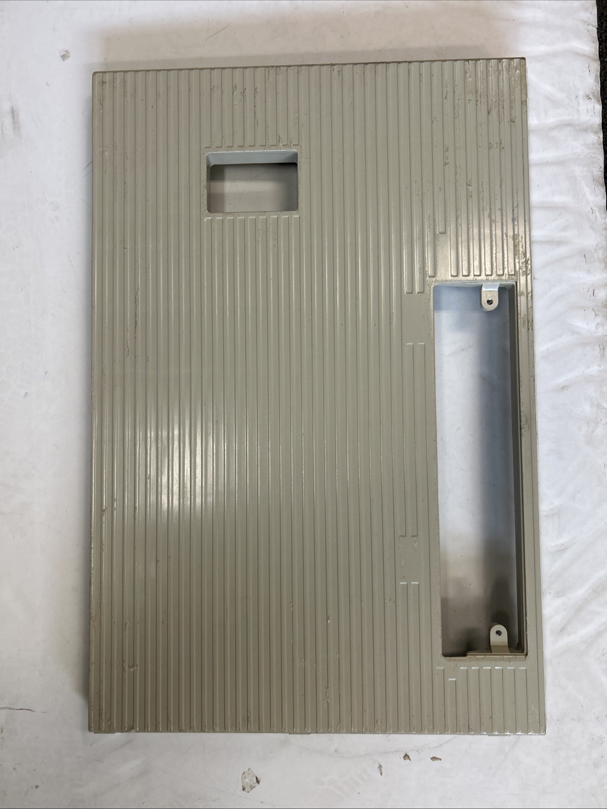 Makita Fixed Table 315929-0 ,For a 2711 – 10&Prime; Table Saw