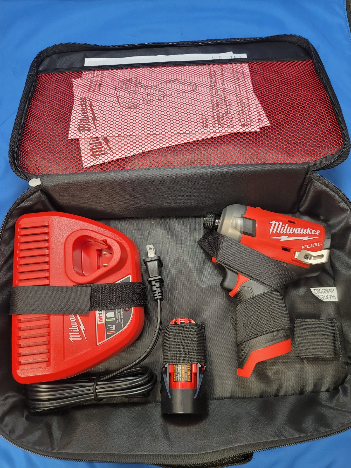 MILWAUKEE 2551-20 SURGE 1/4&Prime; HEX HYDRAULIC DRIVER