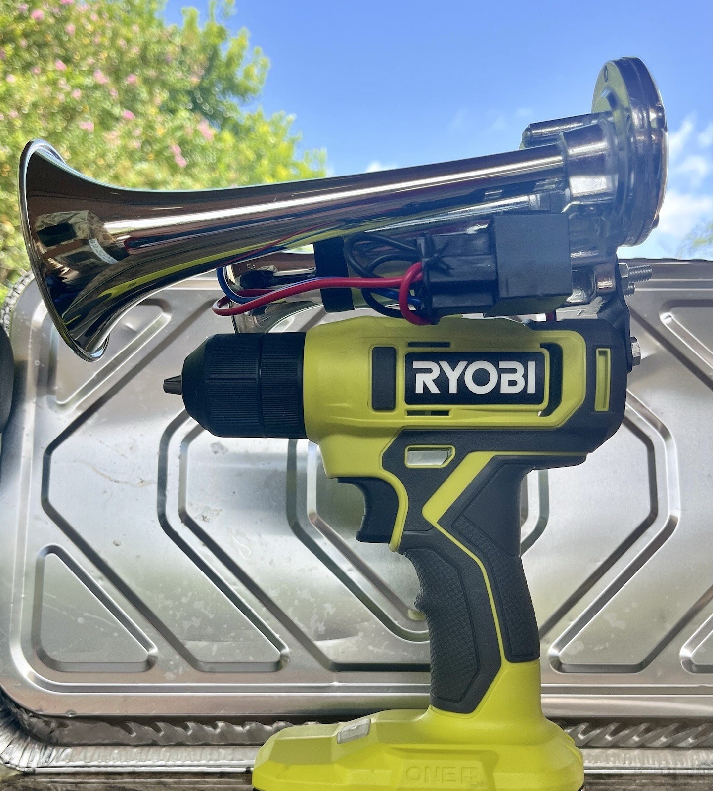 Ryobi Compact 3/8” Drill 18V Air Horn Dual Chrome Metal Trumpets