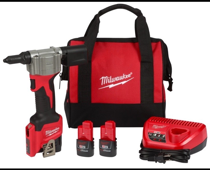 MILWAUKEE M12 CORDLESS RIVET TOOL KIT – 2 batteries – Model# 2550-22