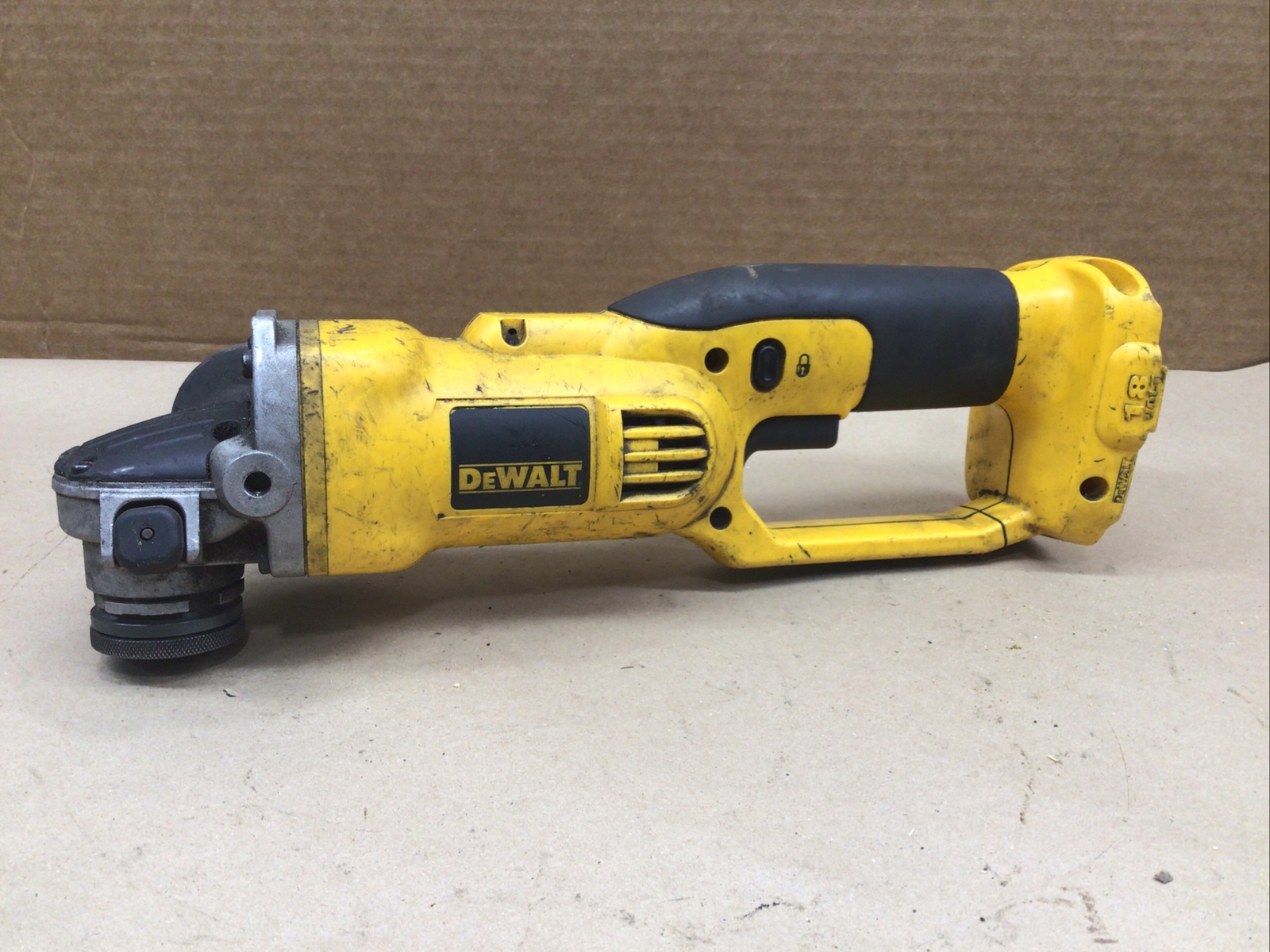 DeWALT DC411 18V 4 1/2&Prime; Cordless Cut-Off Tool Angle Grinder BARE TOOL #63D14PR5