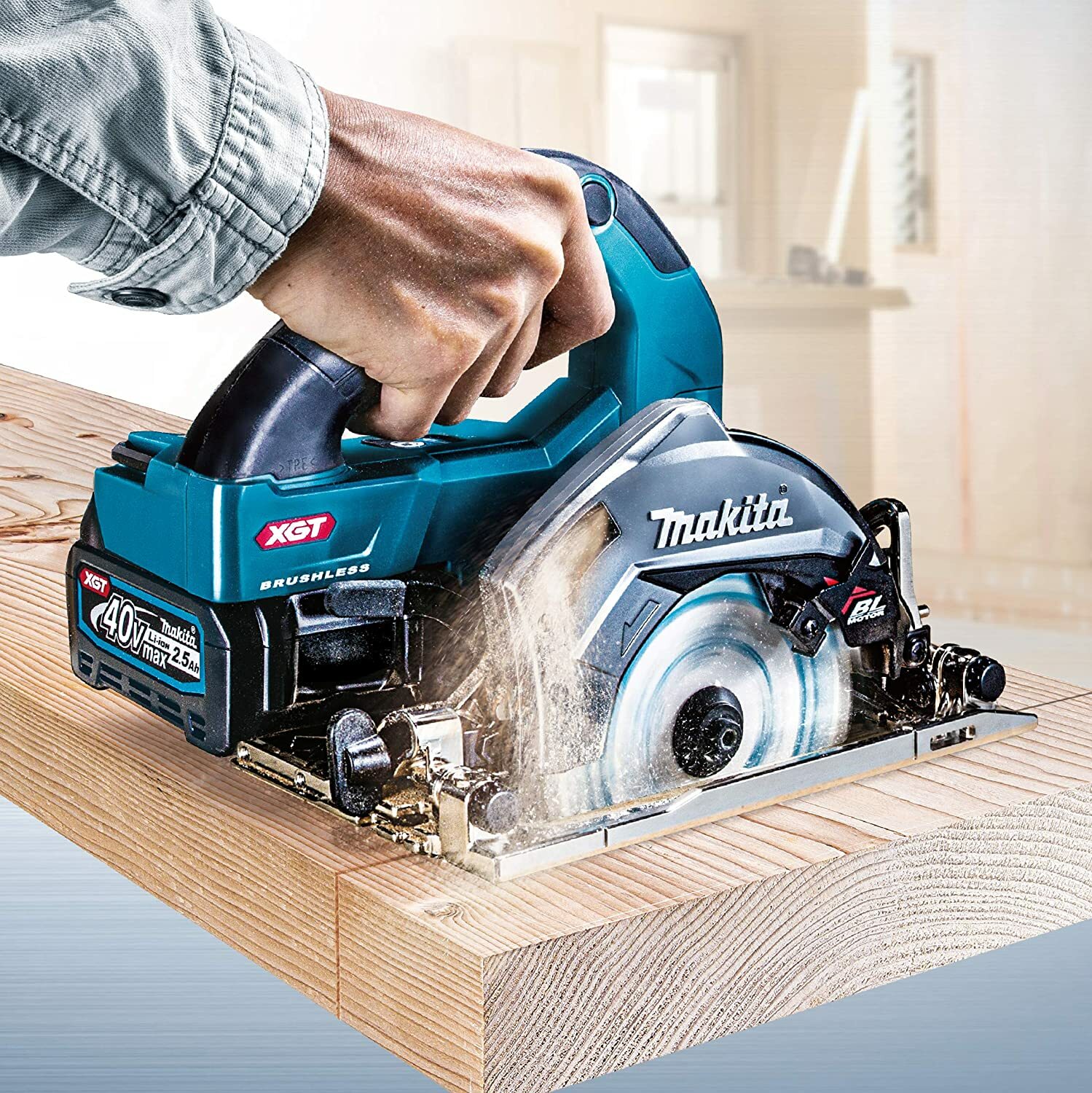 Makita 40V HS005GZB Brushless Cordless 125mm No Blade Body Only