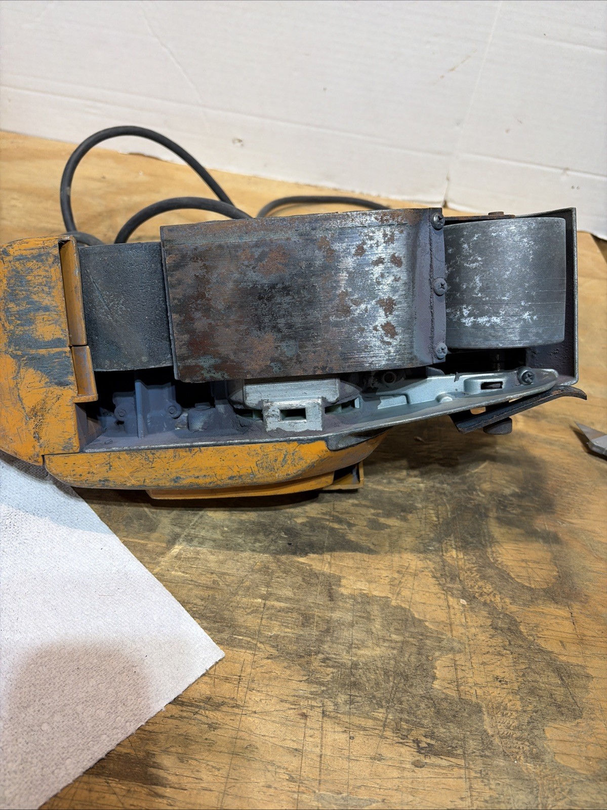 Black & Decker Deluxe Belt Sander 3 X 24 Cat No #7451 Type 3 (Shelf)