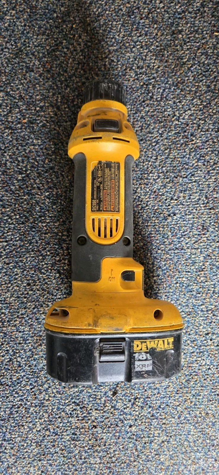 DEWALT DW056 Impact & DC550 Cut Out Tool And Carry Bag – works – Read Descript.