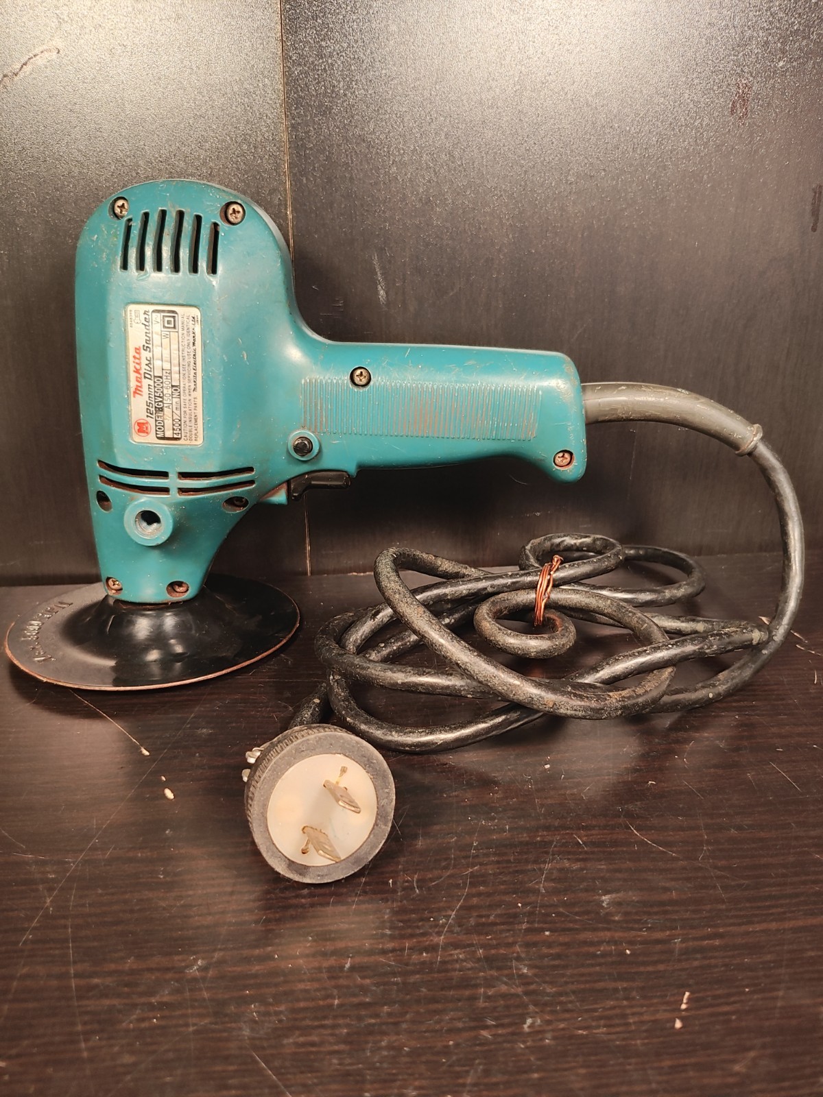 Makita GV5000 125 mm Disc Sander 115V 4500 Rpm Made In Japan Tested & Working *2