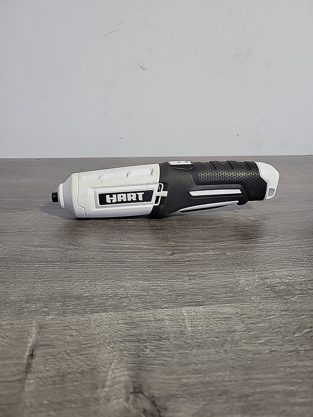 Used: Hart HFSD01 4V Lithium Ion Rechargeable Cordless Screwdriver