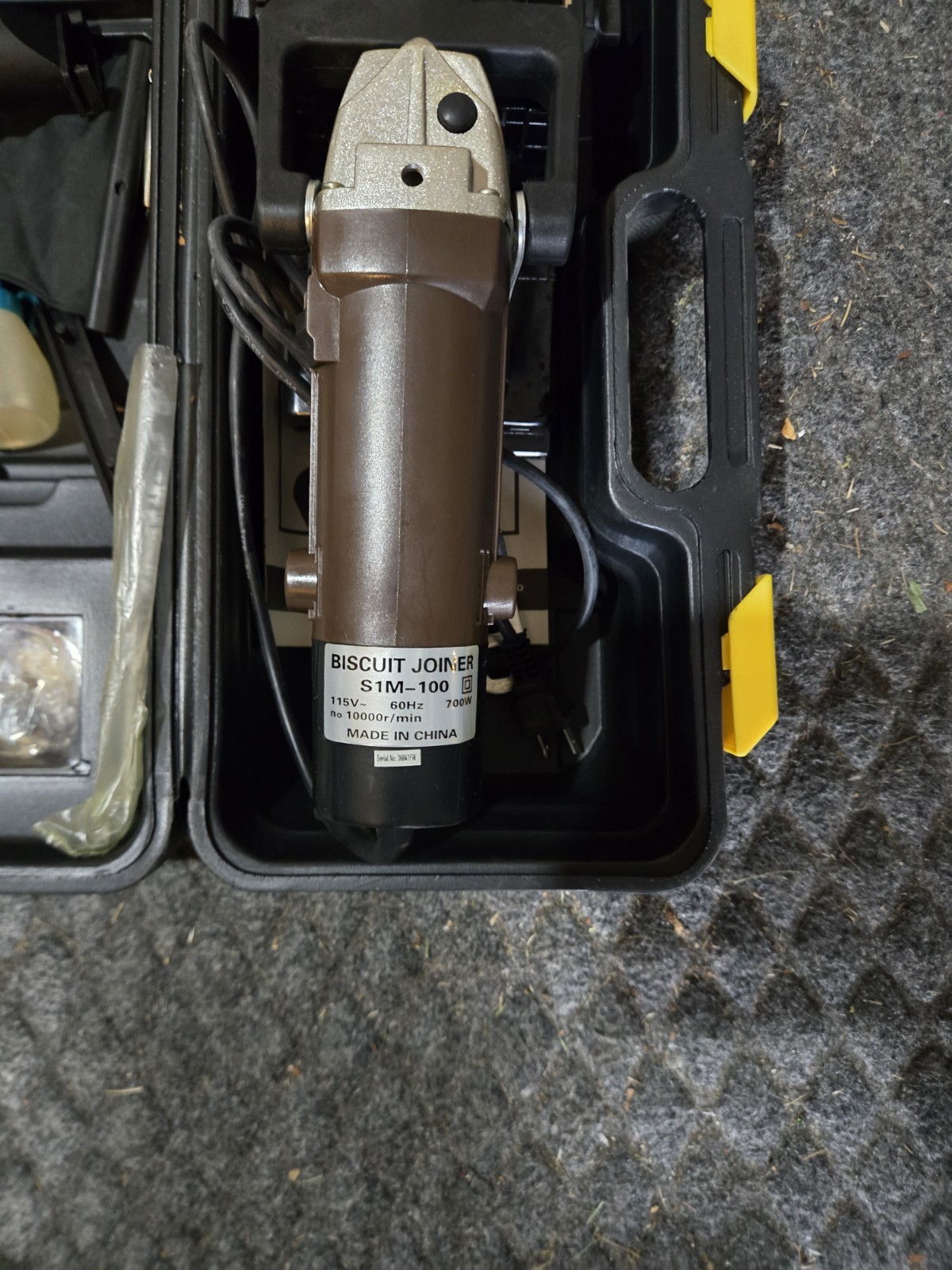 Biscuit jointer Unbranded S1M100 700W, 60Hz, 115volts. Has Hardside Storage Case