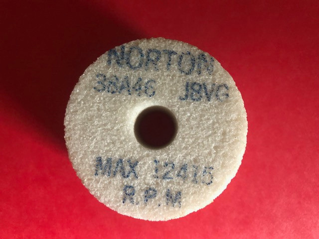Norton Grinder AA80-K8-V40, max. RPM 12415, In/Out Dia. 1/4”/1”-5/16, Thick. 1&Prime;