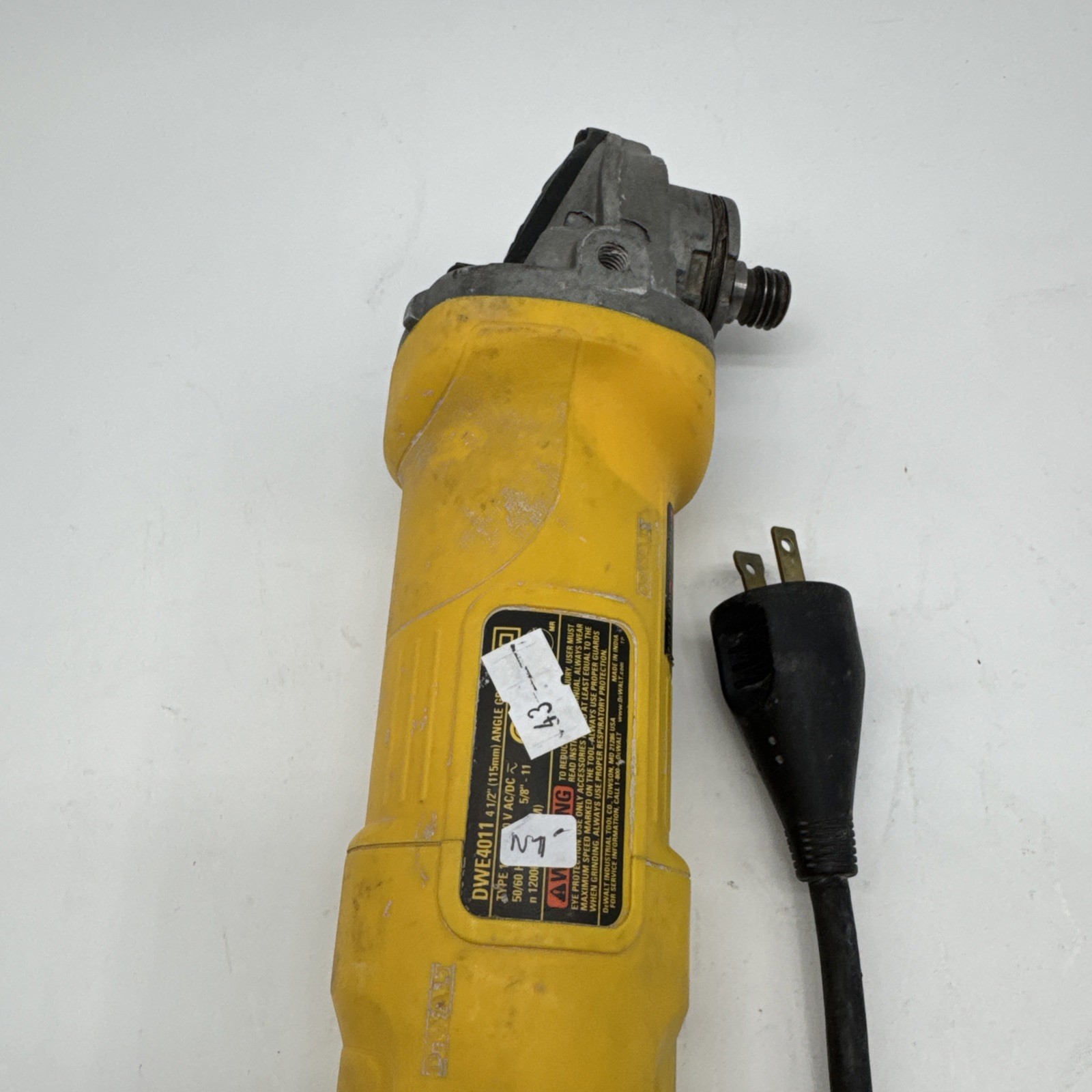 DEWALT DWE4011 18V Angle Grinder N7•