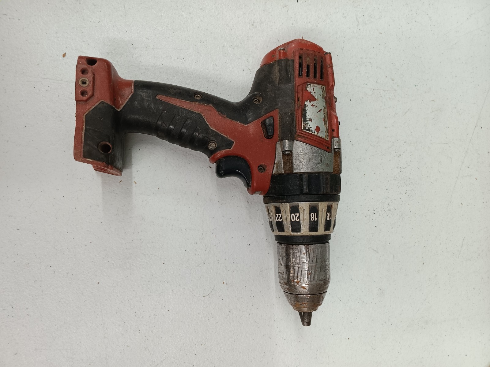 Milwaukee 2602-20 M18 1/2&Prime; Compact Hammer Drill/Driver (For Parts Or Repair)