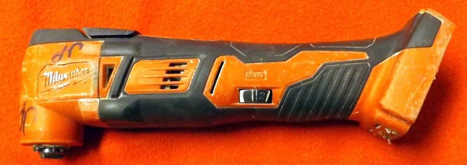 Milwaukee 2626-20 M18 Oscillating Multi-Tool ⭐️FOR PARTS⭐️
