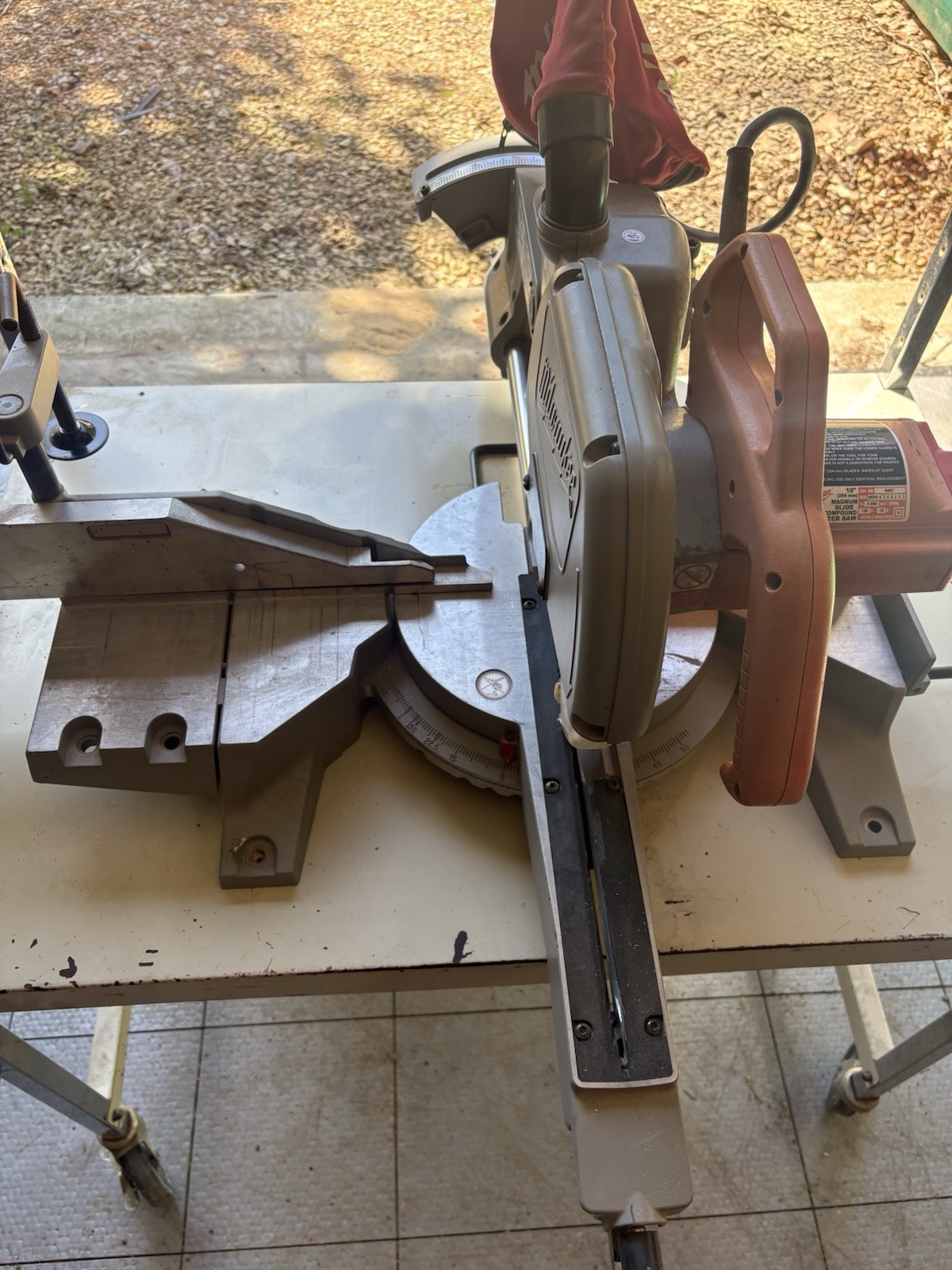 Milwaukee 6497 Heavy Duty 10&Prime; Duel Magnum Sliding Compound Miter Saw 120V 15A