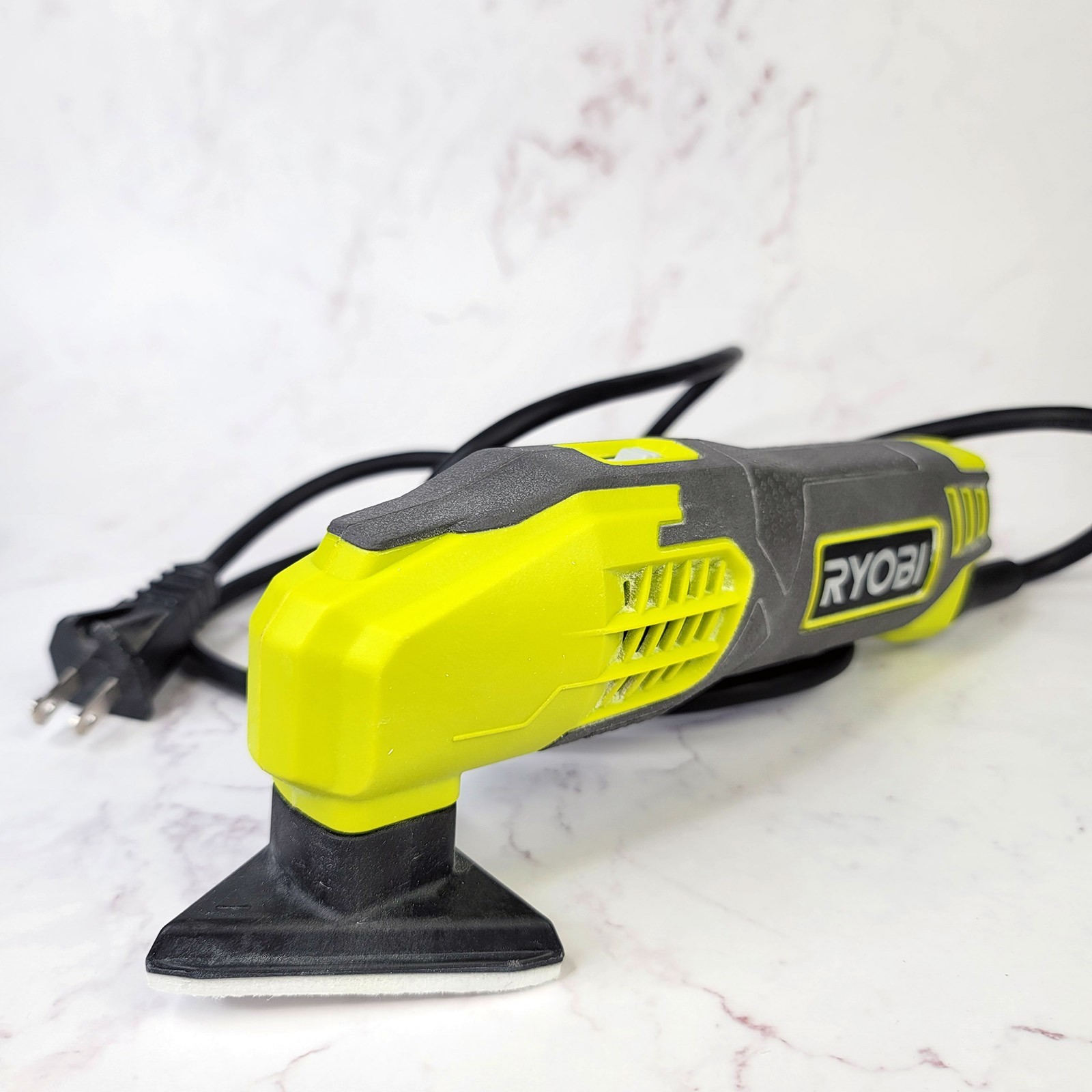 Ryobi Detail Sander 0.4 Amp Corded DS1200 Hand Triangle Corner Edge Diablo