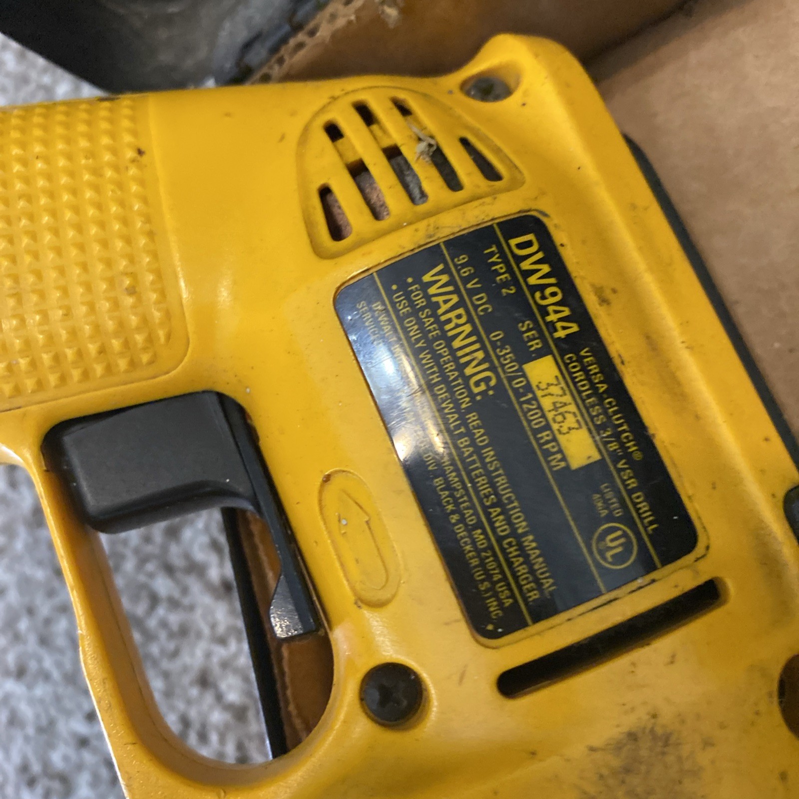 Dewalt Cordless Drill 9.6v, DW944, 2 Batteries, Charger And Case – All Tested