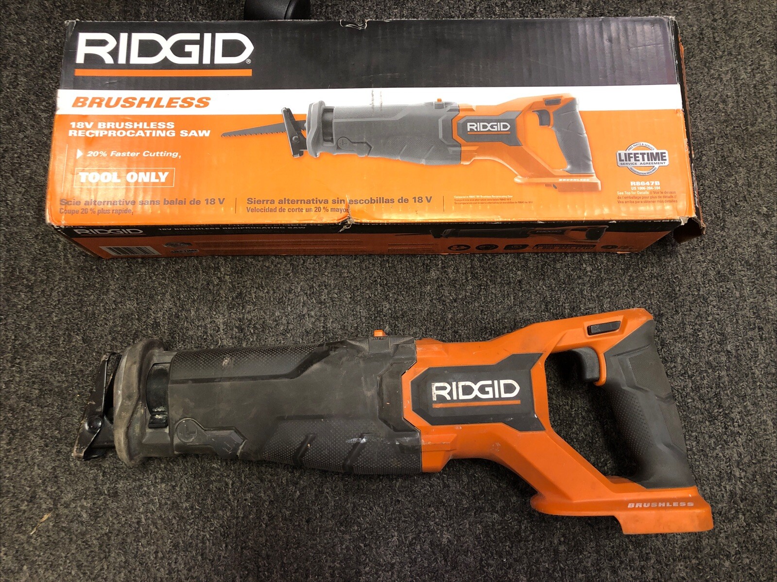RIDGID 18V Reciprocating Saw Brushless Cordless W/ Blade Tool Only Model R8647