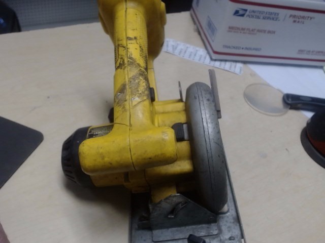 DEWALT DW936 (FC3002352)