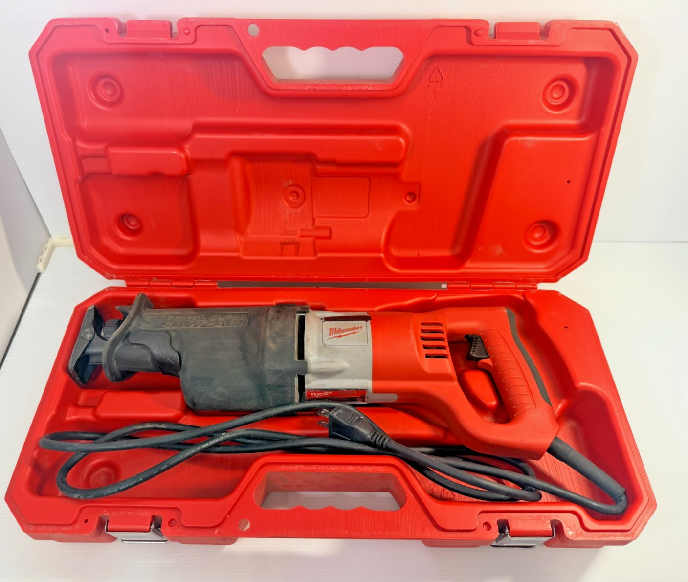 Milwaukee 6536-21 13 Amp Orbital Super Sawzall Reciprocating Saw w/ Case