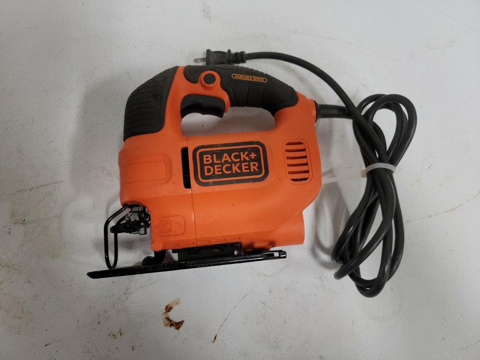 Black & Decker Corded Electric Jigsaw BDEJS300 120V 4.5 AMPS 3000SPM