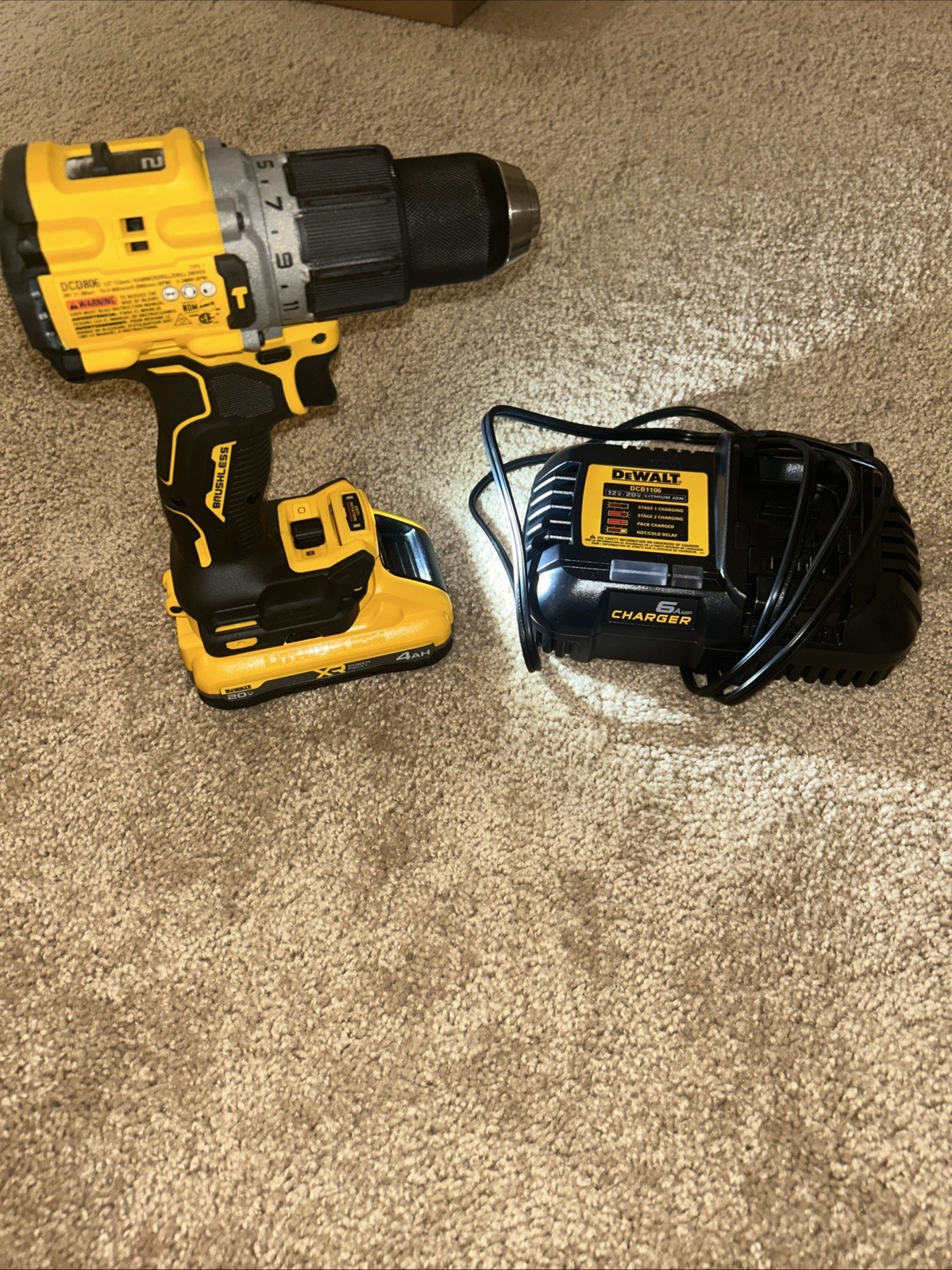 Dewalt 20v Max XR Brushless 1/2 Hammer Drill Kit (Tool + Battery + Charger)