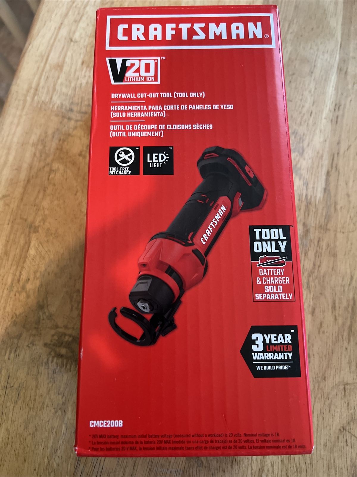 New Craftsman V20 Drywall Cut Out Tool. ( Tool Only)