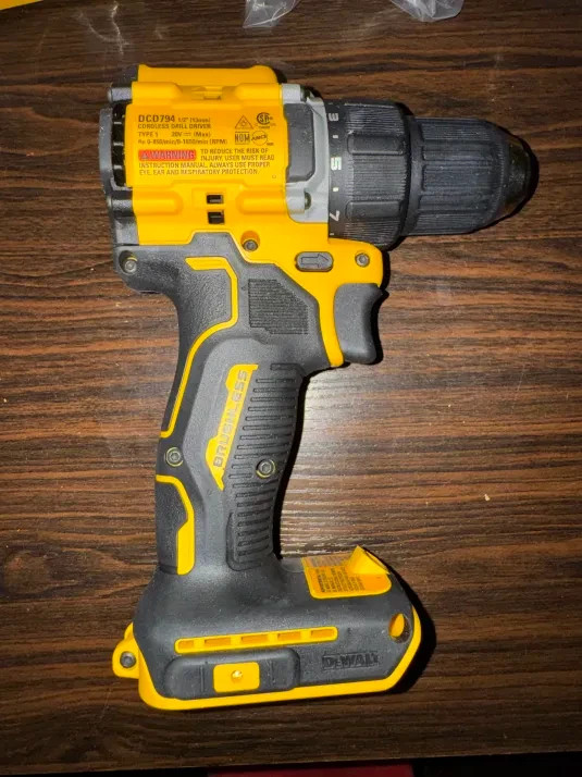 DEWALT ATOMIC COMPACT SERIES 20V MAX Cordless Driver – DCD794B