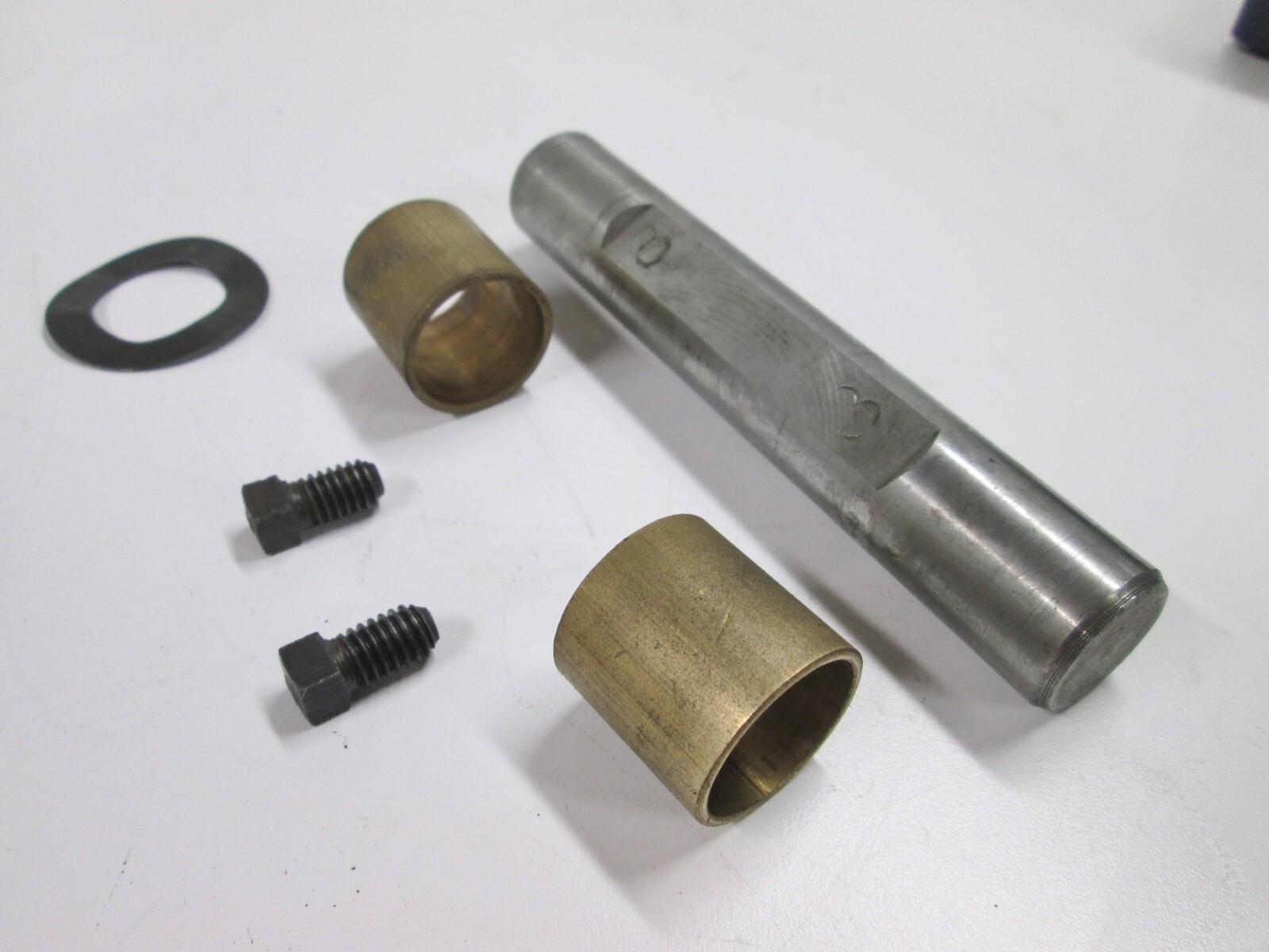 Blade Lift Trunnion Pivot Shaft Assembly – Vintage Delta Unisaw Jr Junior