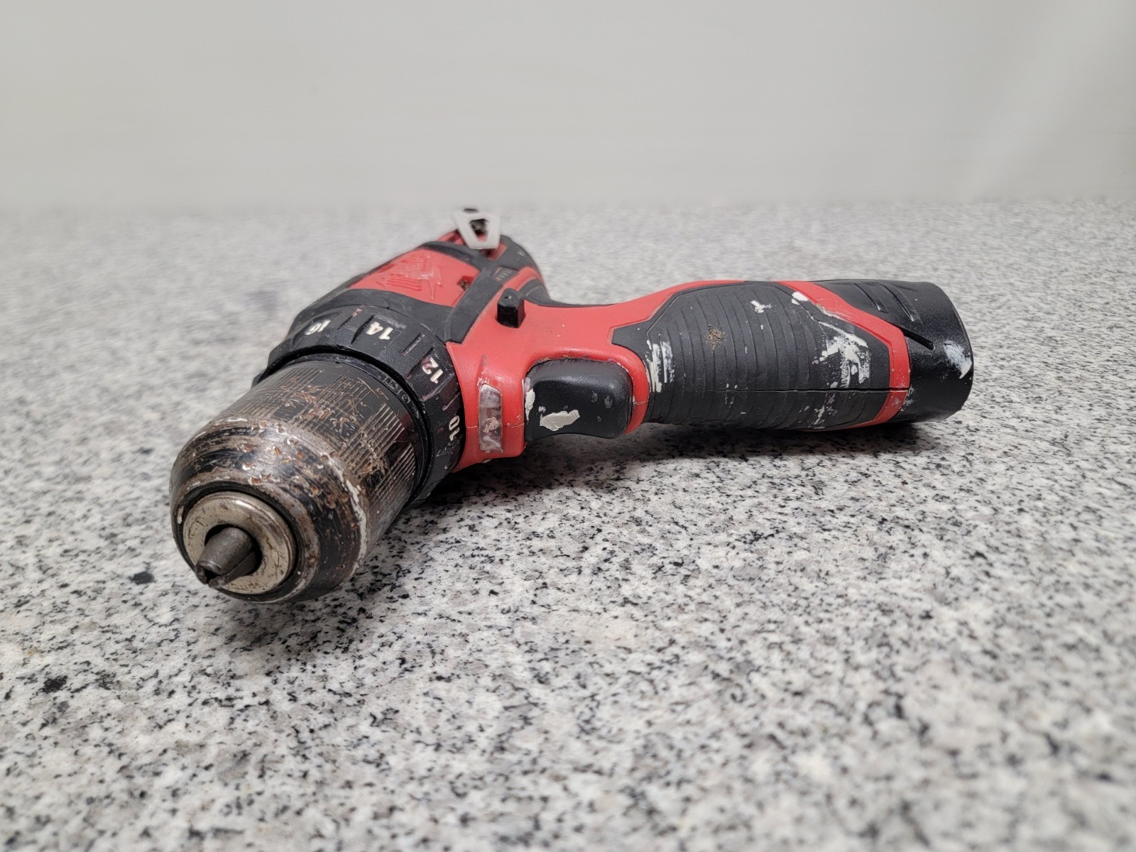 Milwaukee M12 2407-20 3/8&Prime; Cordless Drill Driver 12V 12 Volt