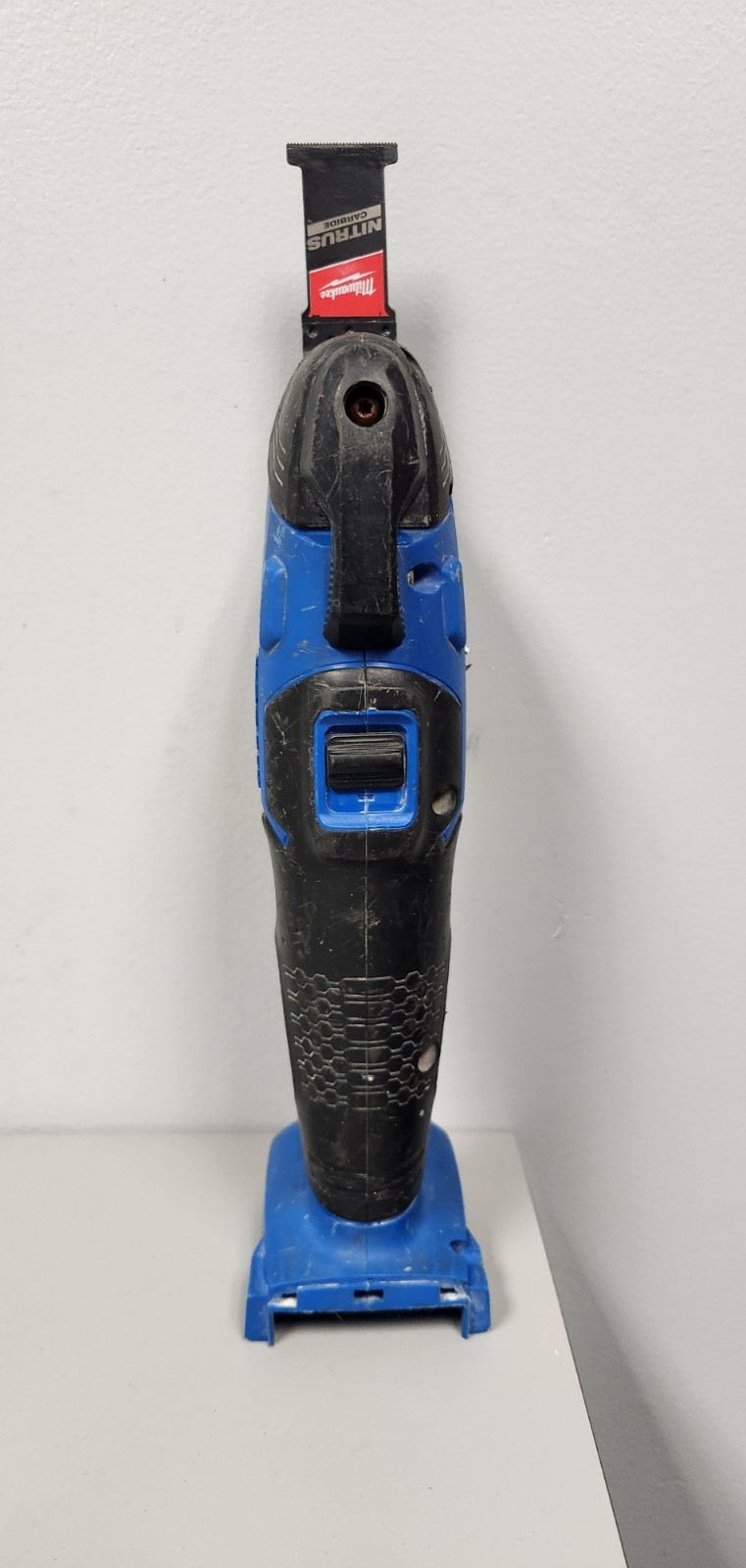 Kobalt KMT 124B-03 24V Cordless Brushless Multi-Tool – TOOL ONLY