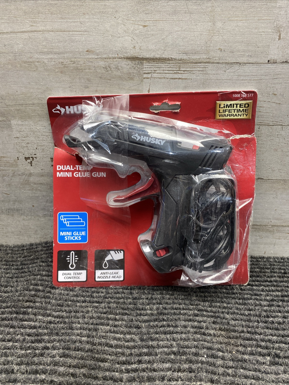 Husky Dual Temp Mini Glue Gun – 1008 168 577