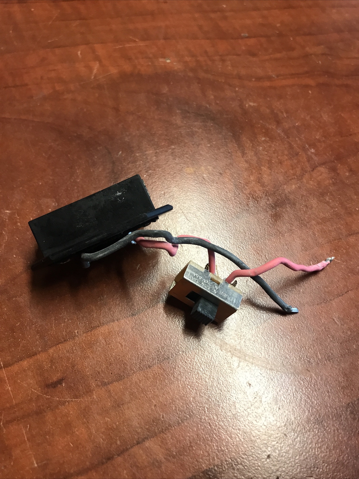 Genuine Part Switch Battery PortAssy For 18V Ridgid R84730 Cordless Cut Out Tool
