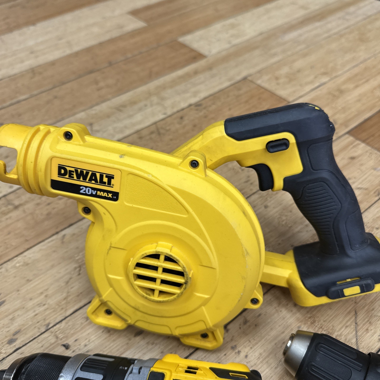 Dewalt DCD796N XR Brushless DCD771 Drill DCE100 Blower