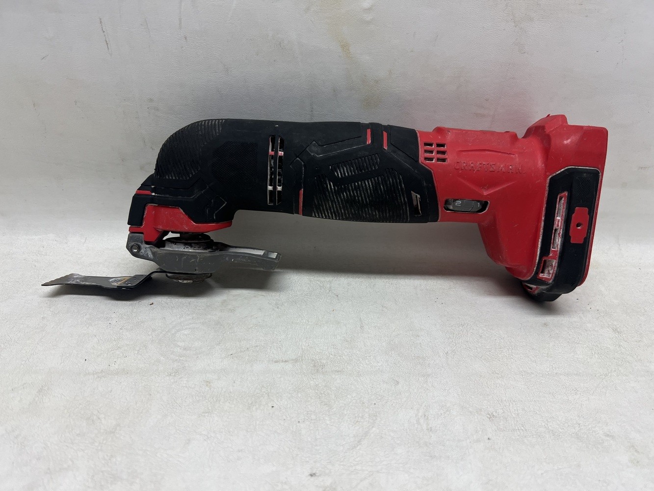 CRAFTSMAN CMCE500 OSCILLATING TOOL