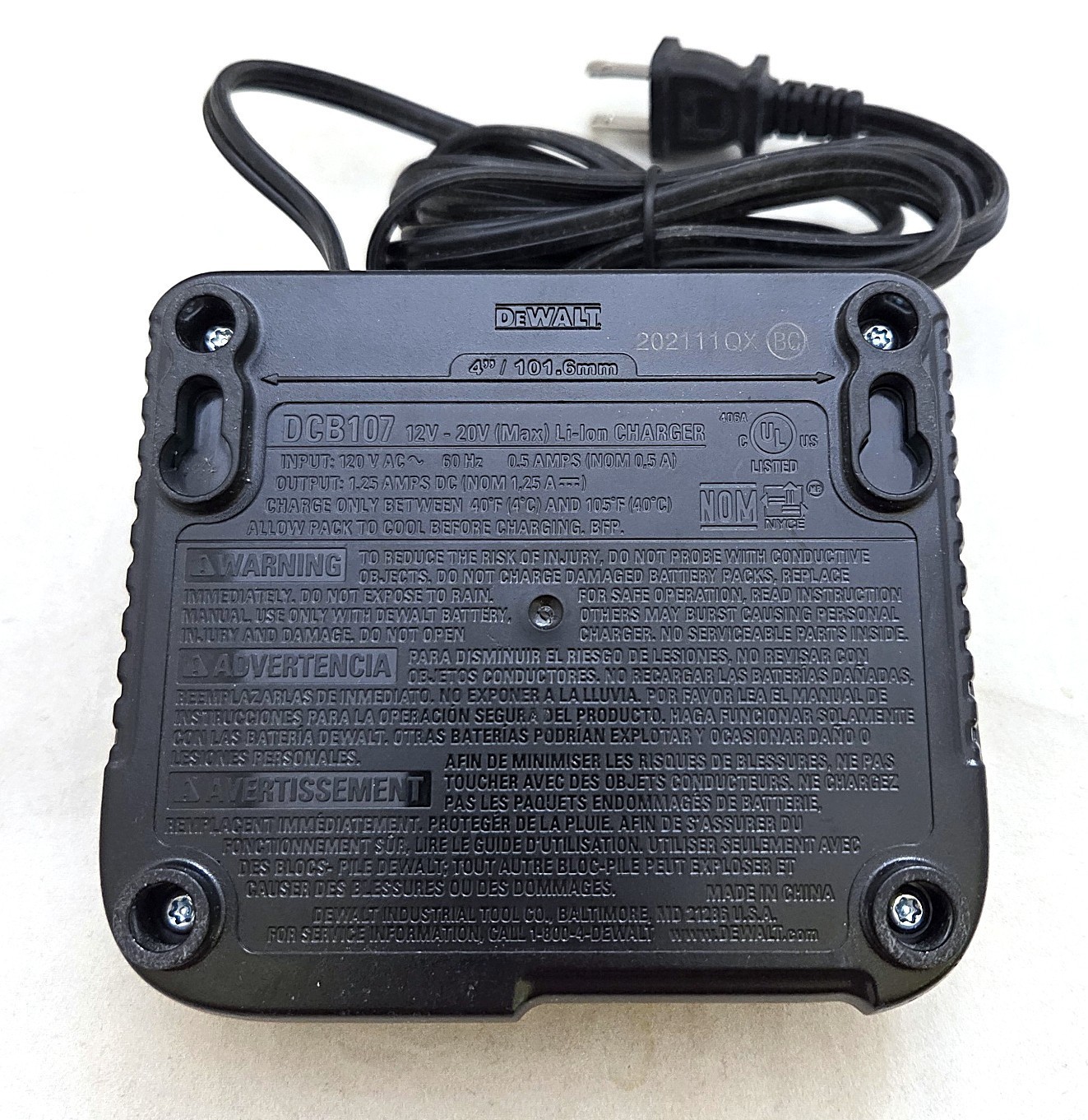 DeWALT DCB107 12v/20v Max Lithium-Ion BATTERY CHARGER