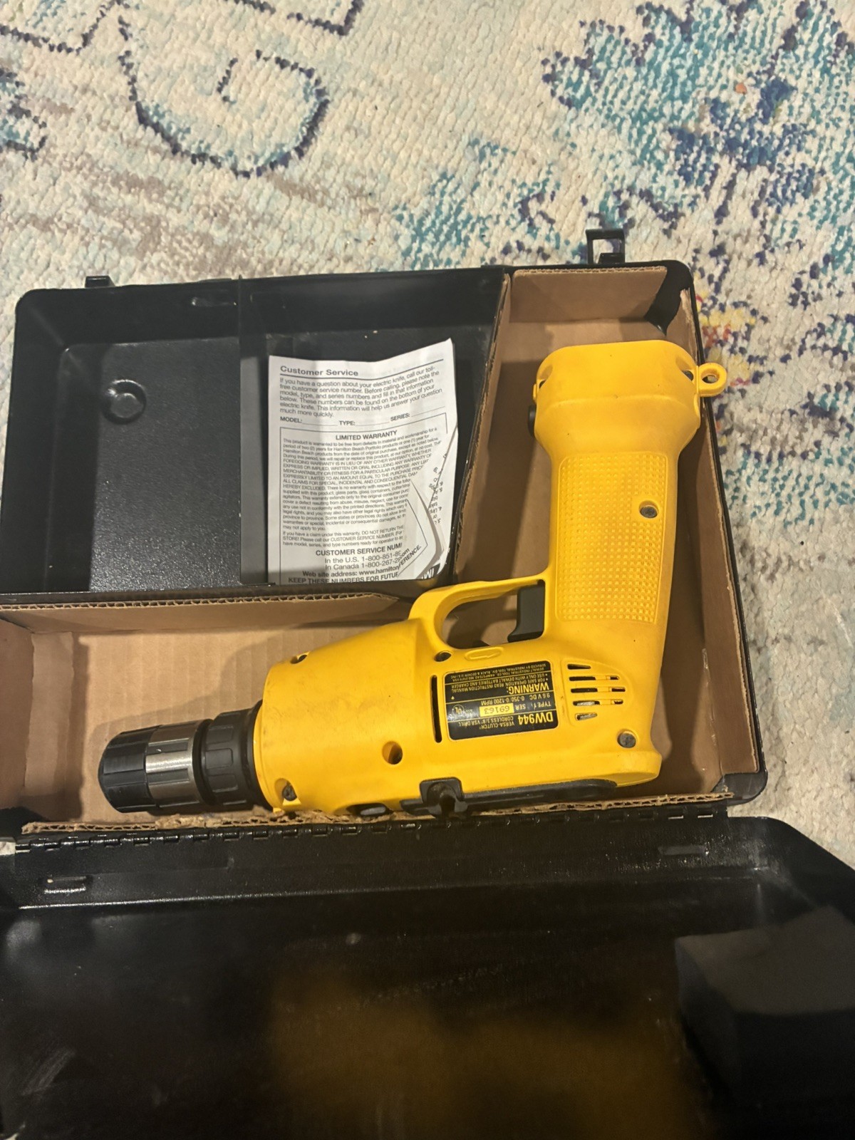 DEWALT DW944 9.6V 3/8&Prime; VSR Cordless Drill Driver With Case