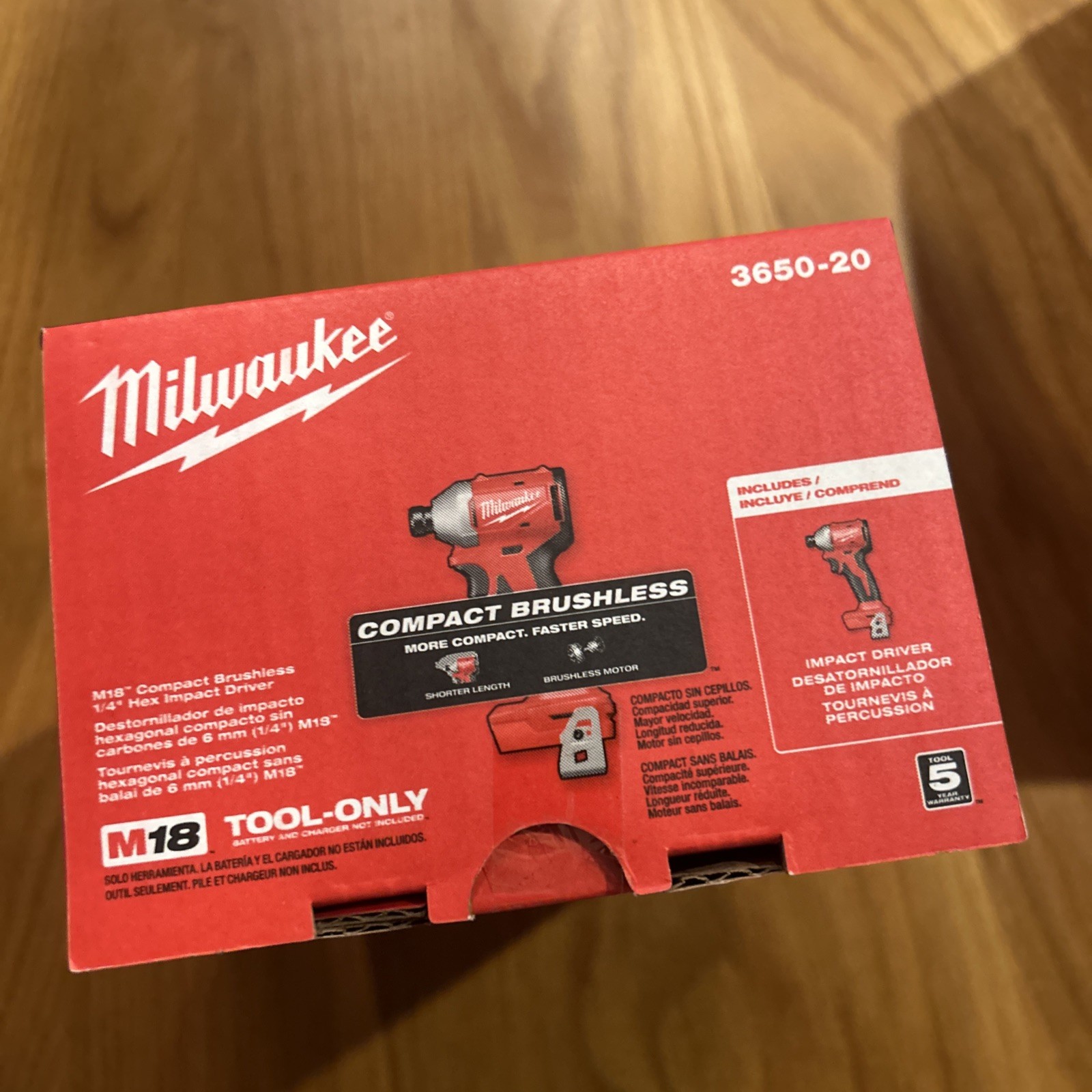 Milwaukee M18 Brushless 1/4 in. Compact Impact Driver 3650-20 with 2.0ah Battery