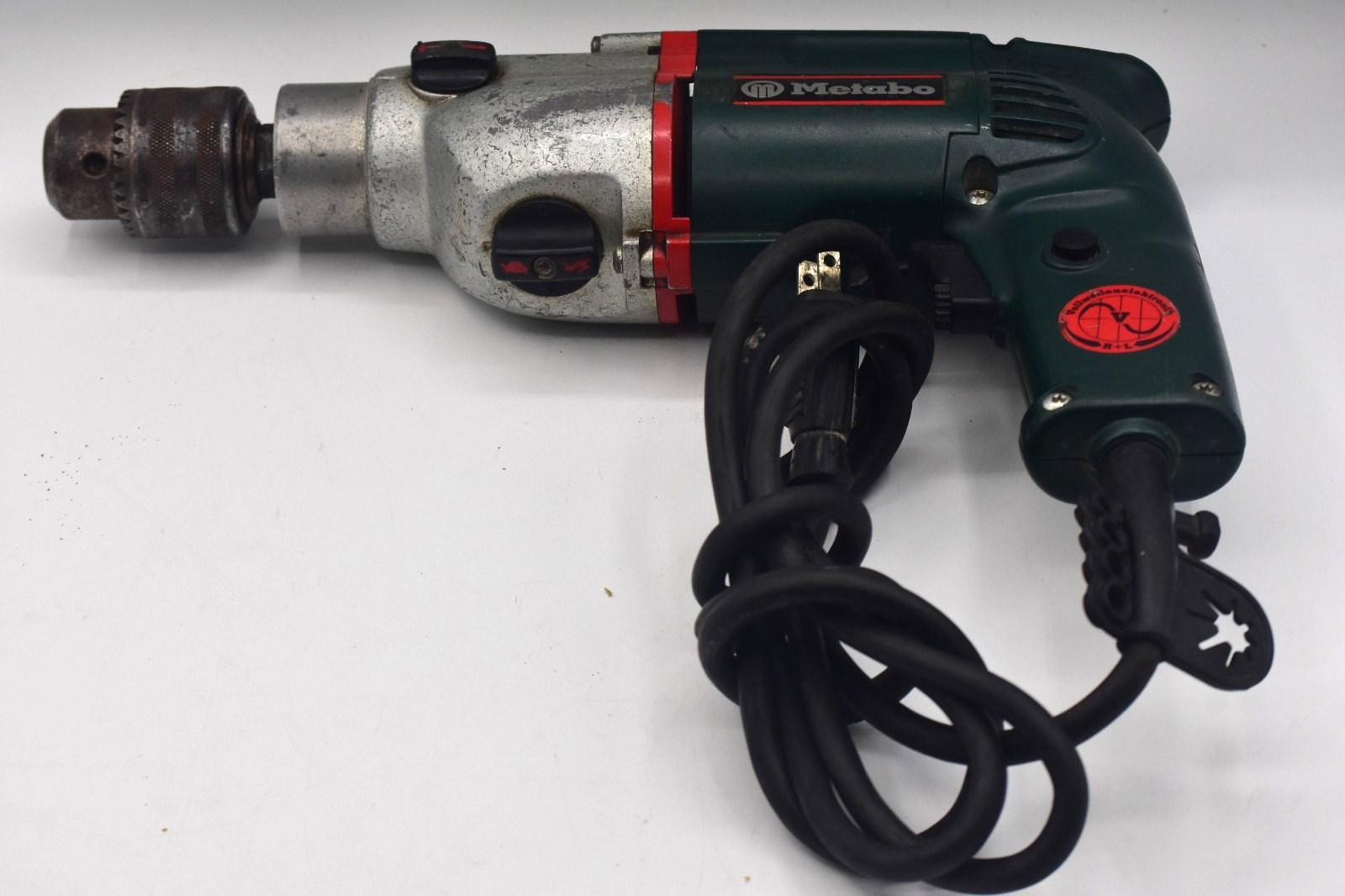 Metabo 1/2&Prime; Keyed Chuck Corded VSR Hammer Drill 120V 5.0Ah Model HD500/2