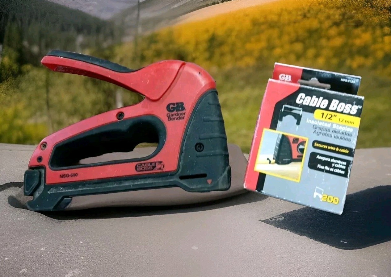 GB Gardner Bender MSG-500 Cable Boss Professional STAPLE GUN with Wire Staples