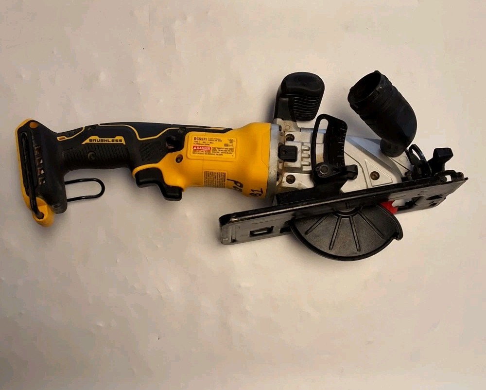 Dewalt DCS571 Brushless 4½ » Circular Saw 20v Max Type1 With 2.0Ah Battery