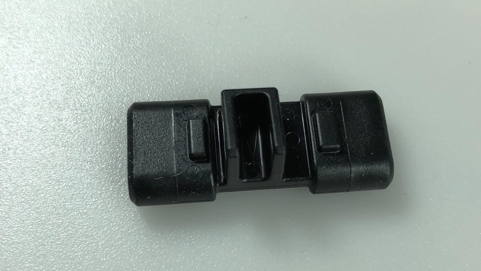 DeWALT DCS380 20V Reciprocating Saw Lock off Button