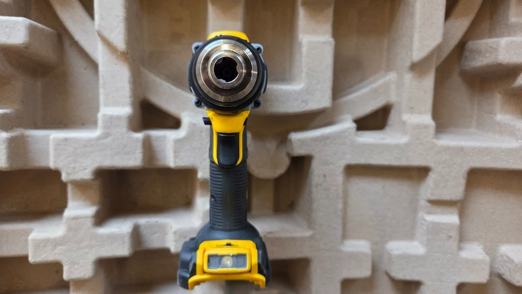 Returned A: DEWALT DCD800B 20V Brushless Cordless 1/2-in Drill/Driver (167-6X7)