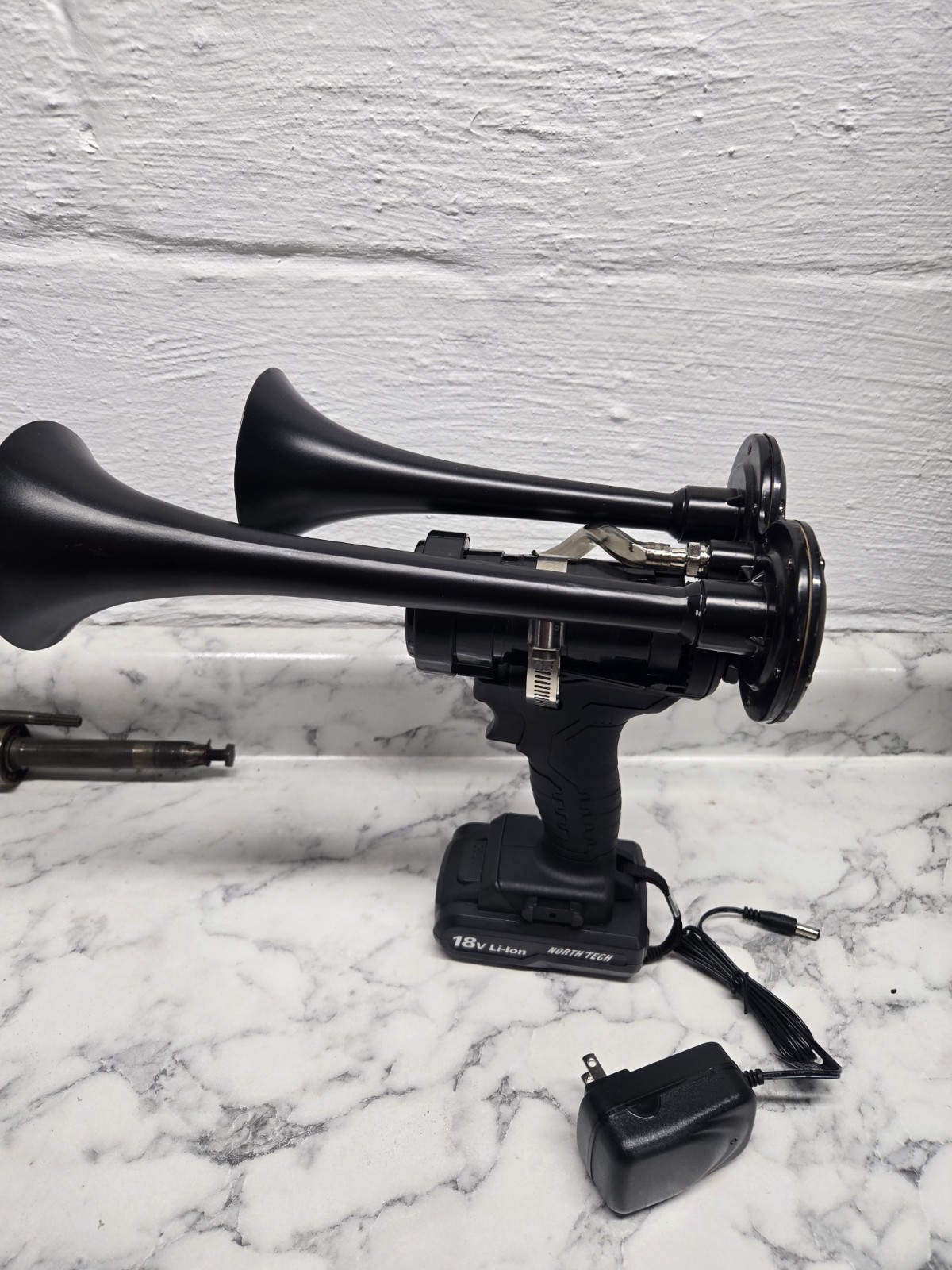 Battery Powered Air Horn