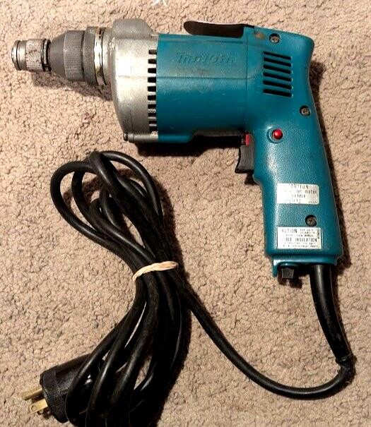 Makita Screwdriver Model 6805BV / 510W / 2500/min 240V Works Great (T)