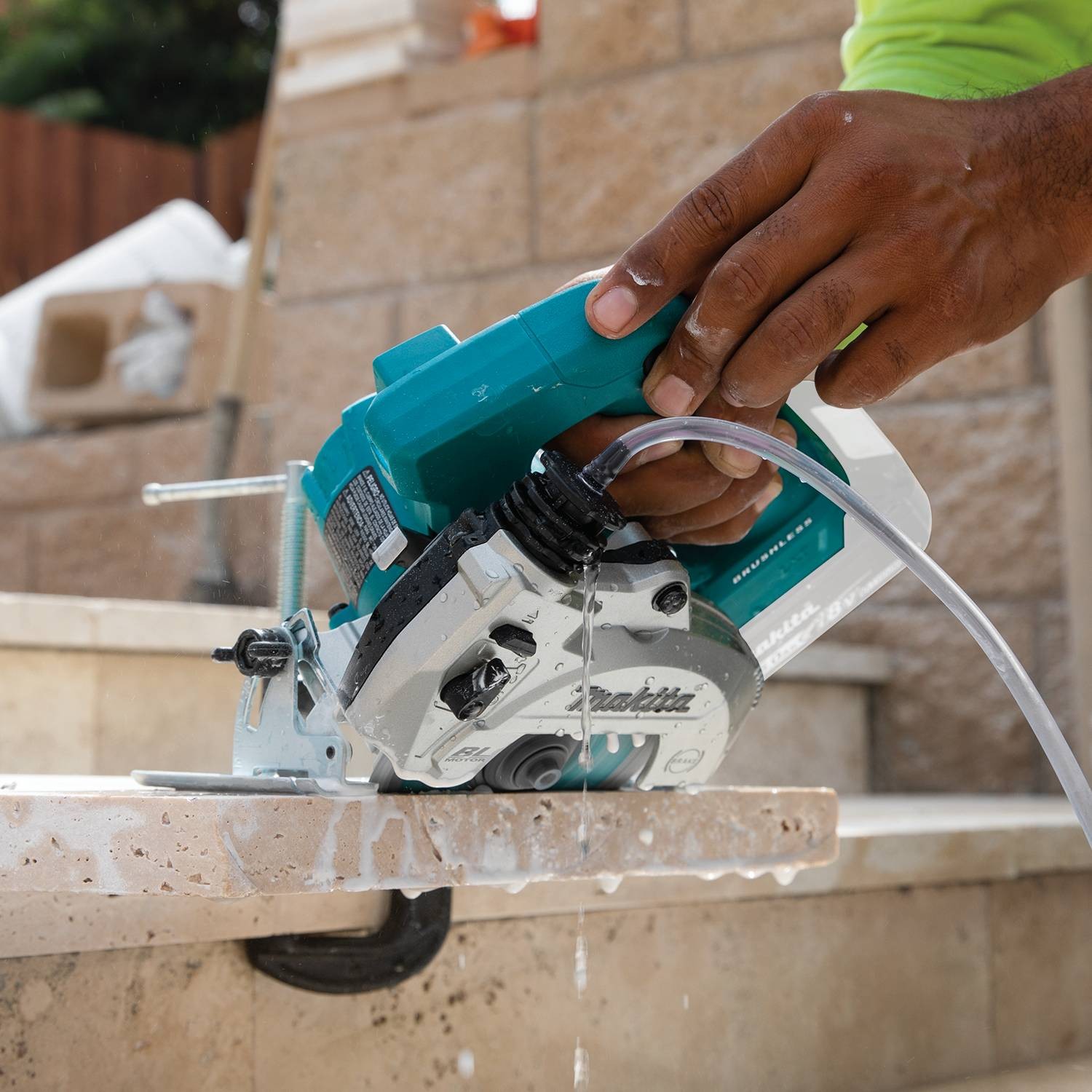 Makita XCC01Z 18V LXT 5&Prime; Wet/Dry Masonry Saw, AWS Capable, Tool Only