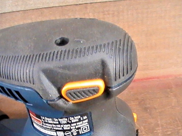 RYOBI #S652D 2.A 14,000 RPM 1/4 SHEET CORDED PALM SANDER W/ CASE-MANUAL PRE-OWNE