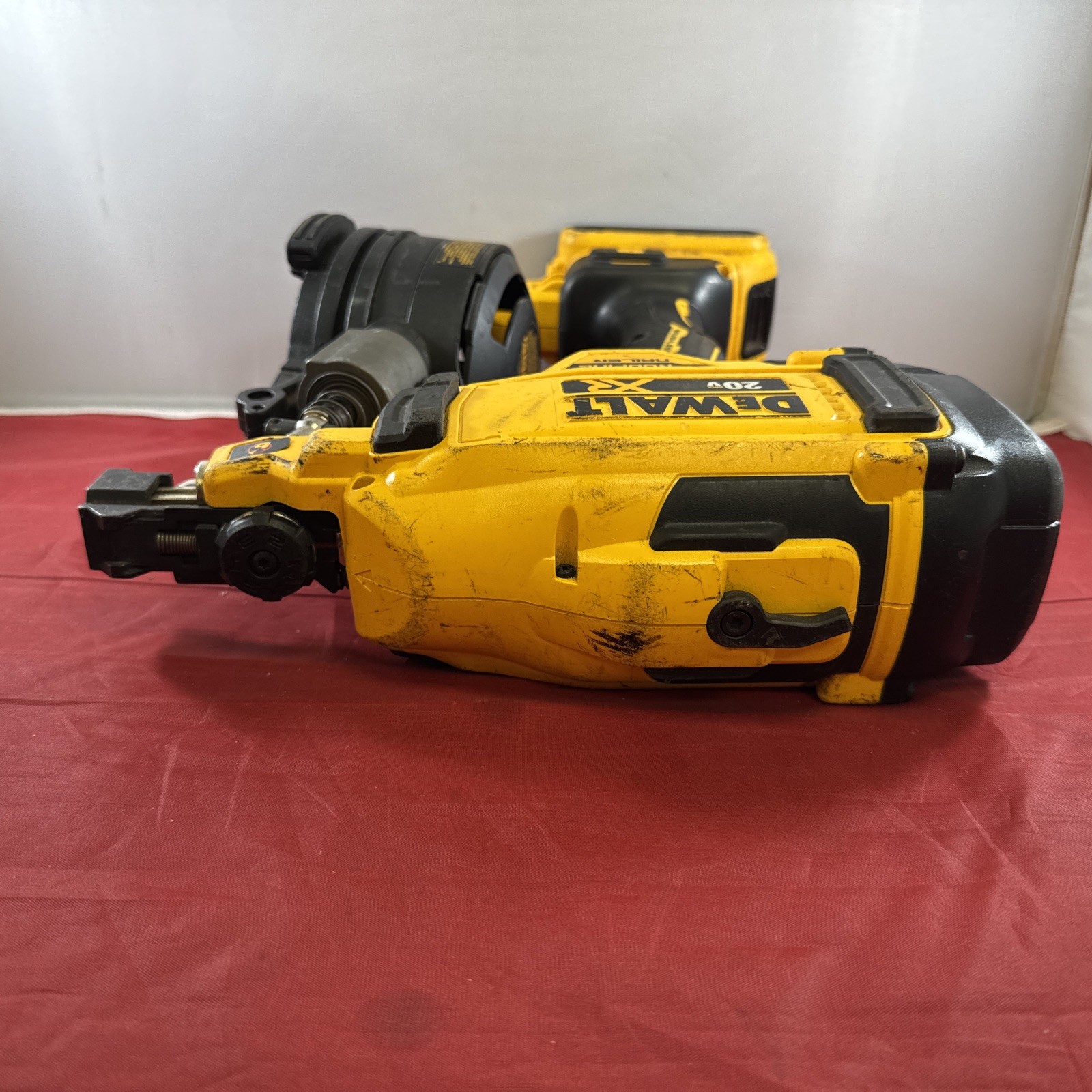 DEWALT DCN45RN ROOFING NAILER