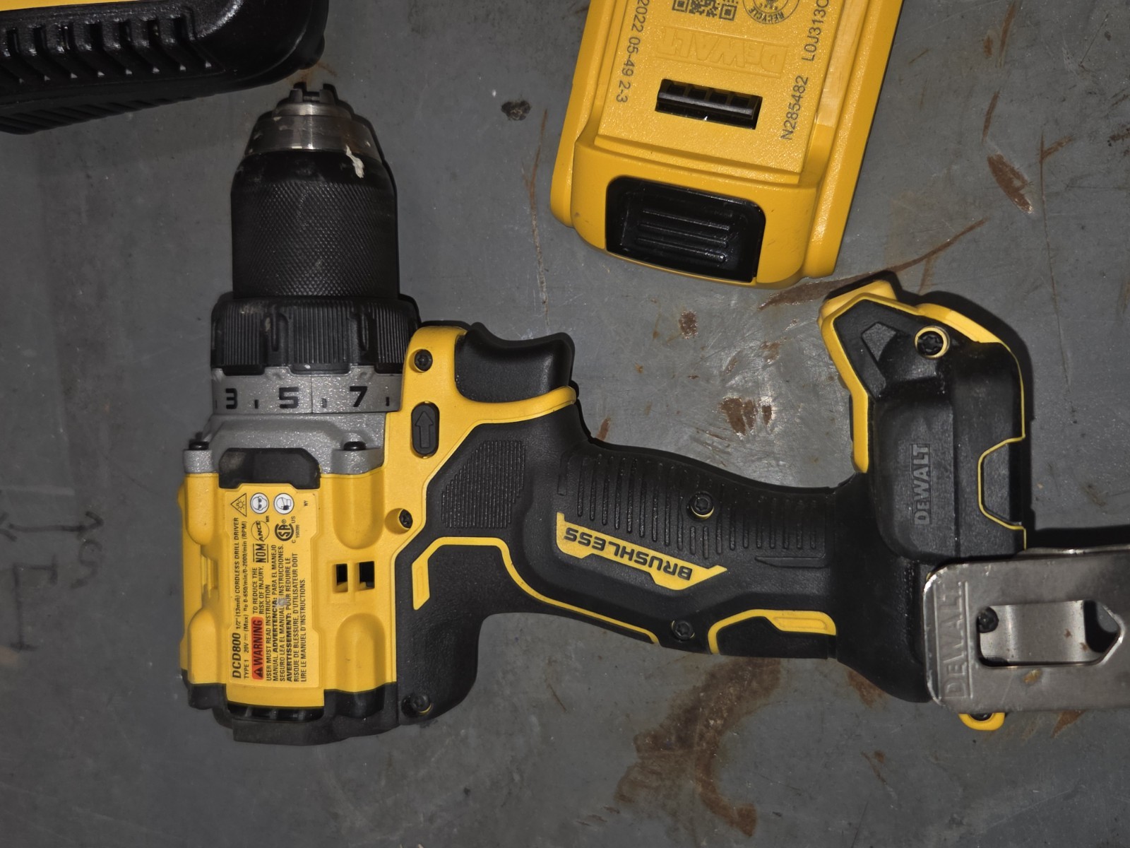 Dewalt Dcd800 20Max Brushless Drill X2 2ah Batteries And Charger