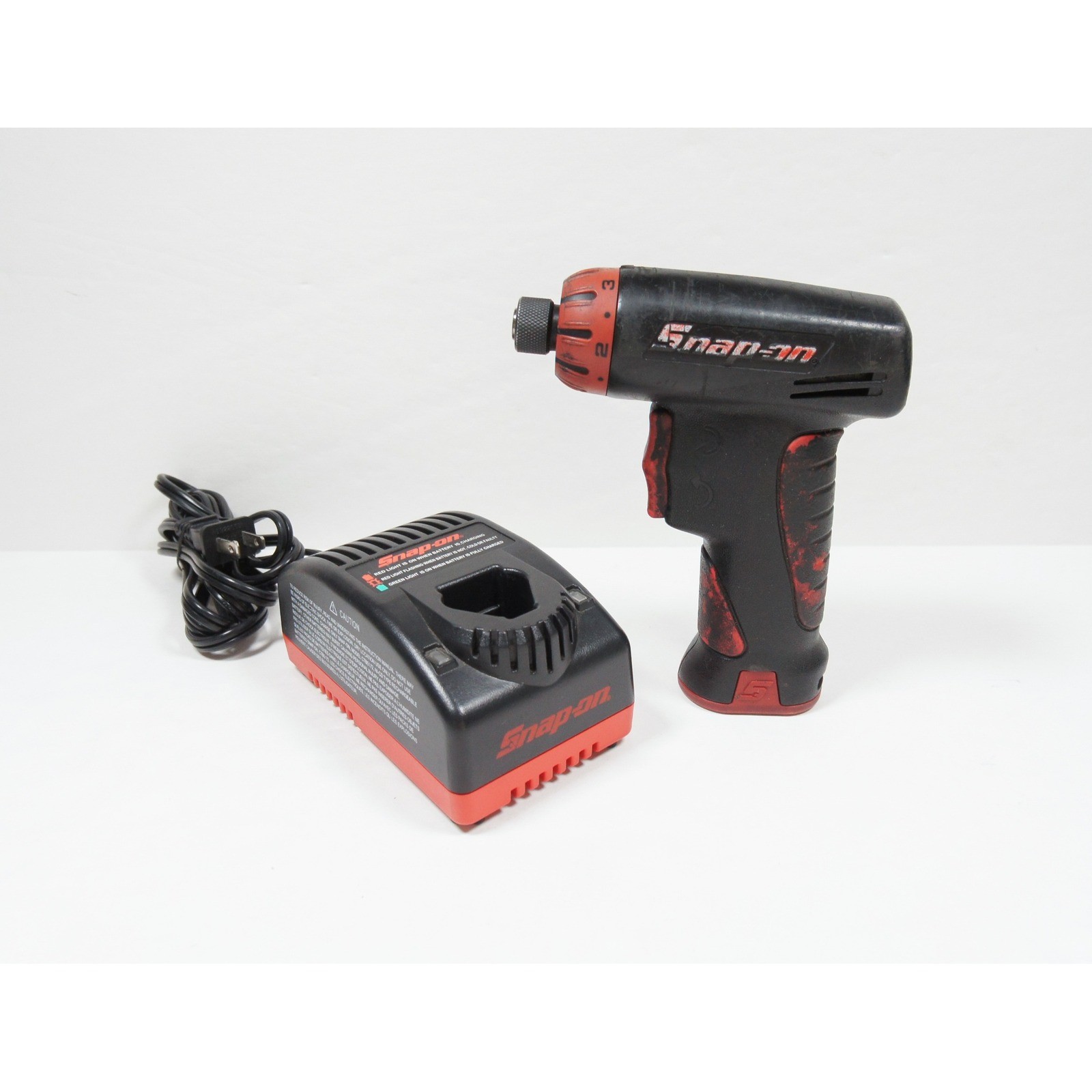 Snap-on CTS561CL 7.2V Cordless Screwdriver 1/4 Hex Drive with Charger Tested